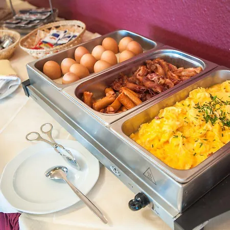 Stadtfeld מלון מגדבורג