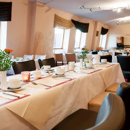 Stadtfeld Hotel 3*