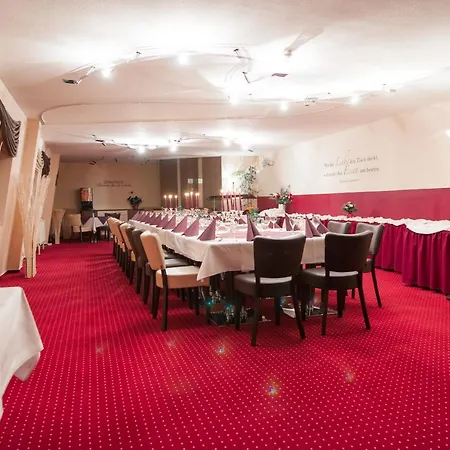 Stadtfeld 3*