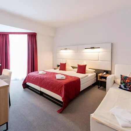 Stadtfeld Hotel 3*