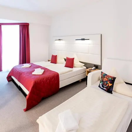 Stadtfeld Hotel 3*